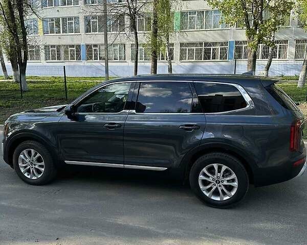 Сірий Кіа Telluride, об'ємом двигуна 3.8 л та пробігом 3 тис. км за 31000 $, фото 14 на Automoto.ua