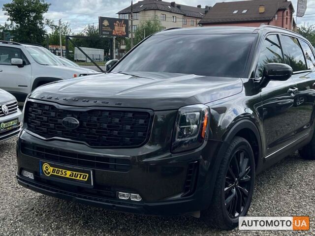 Зеленый Киа Telluride, объемом двигателя 3.8 л и пробегом 64 тыс. км за 23500 $, фото 2 на Automoto.ua