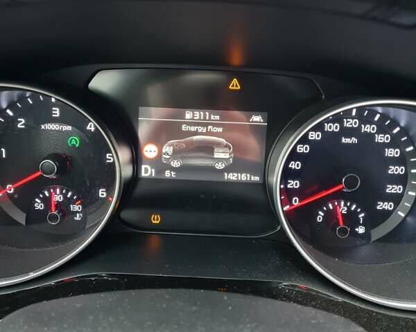 Белый Киа XCeed, объемом двигателя 1.6 л и пробегом 141 тыс. км за 21000 $, фото 8 на Automoto.ua