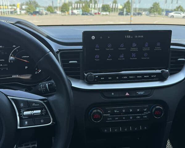 Черный Киа XCeed, объемом двигателя 1.35 л и пробегом 65 тыс. км за 22200 $, фото 13 на Automoto.ua
