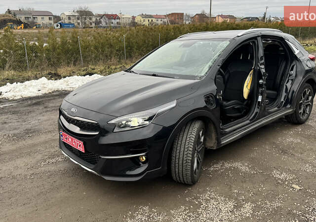Чорний Кіа XCeed, об'ємом двигуна 1.58 л та пробігом 97 тис. км за 15400 $, фото 7 на Automoto.ua