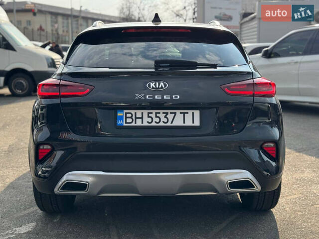 Чорний Кіа XCeed, об'ємом двигуна 1.4 л та пробігом 68 тис. км за 17100 $, фото 6 на Automoto.ua