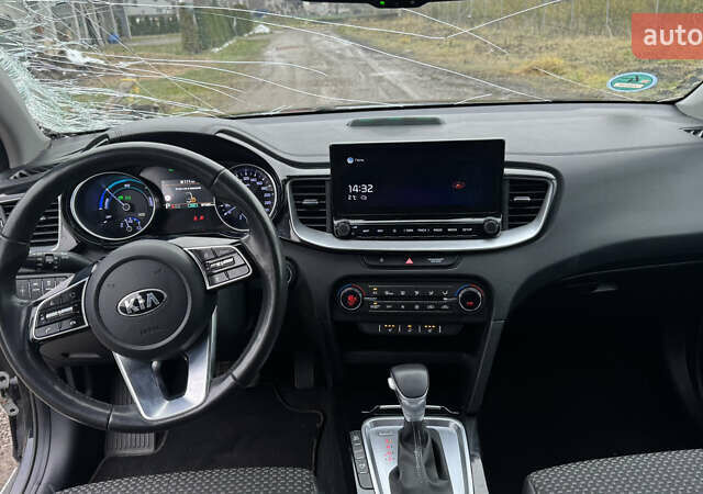 Чорний Кіа XCeed, об'ємом двигуна 1.58 л та пробігом 97 тис. км за 15400 $, фото 20 на Automoto.ua