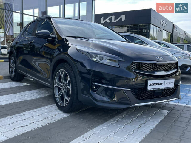 Чорний Кіа XCeed, об'ємом двигуна 1.35 л та пробігом 70 тис. км за 17900 $, фото 3 на Automoto.ua