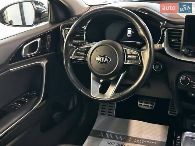 Черный Киа XCeed, объемом двигателя 1.58 л и пробегом 87 тыс. км за 28900 $, фото 32 на Automoto.ua