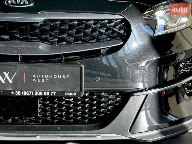 Черный Киа XCeed, объемом двигателя 1.58 л и пробегом 87 тыс. км за 28900 $, фото 3 на Automoto.ua