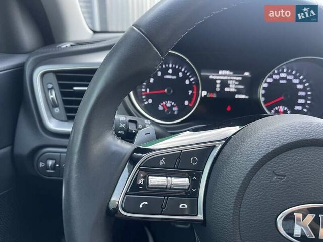 Коричневый Киа XCeed, объемом двигателя 1.35 л и пробегом 21 тыс. км за 18400 $, фото 26 на Automoto.ua