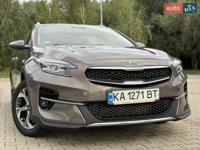 Коричневый Киа XCeed, объемом двигателя 1.35 л и пробегом 75 тыс. км за 16999 $, фото 26 на Automoto.ua