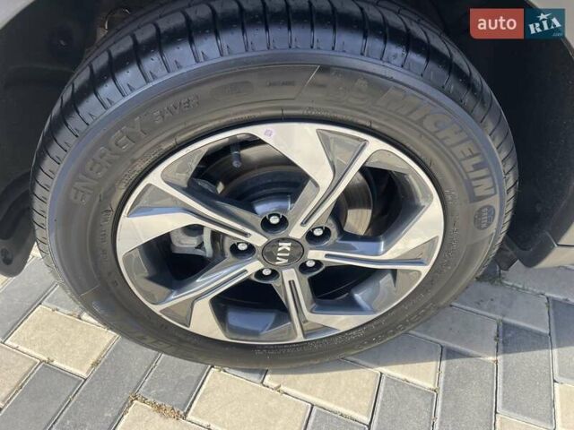 Коричневый Киа XCeed, объемом двигателя 1.35 л и пробегом 21 тыс. км за 18400 $, фото 12 на Automoto.ua