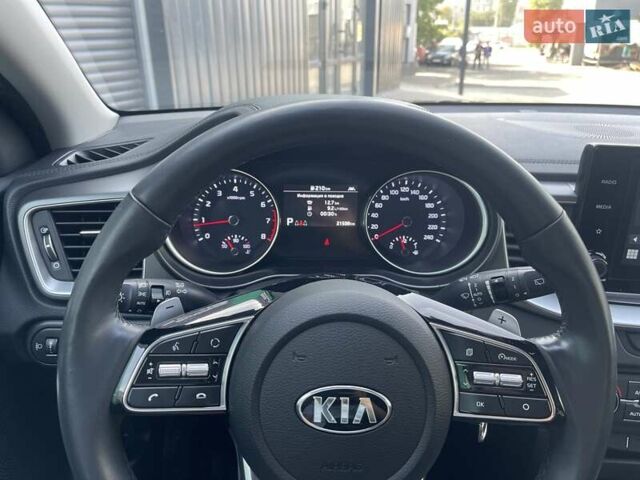 Коричневый Киа XCeed, объемом двигателя 1.35 л и пробегом 21 тыс. км за 18400 $, фото 27 на Automoto.ua