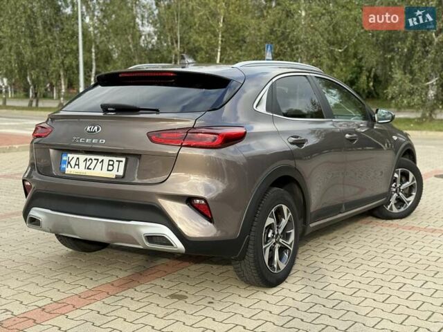 Коричневый Киа XCeed, объемом двигателя 1.35 л и пробегом 75 тыс. км за 16999 $, фото 19 на Automoto.ua