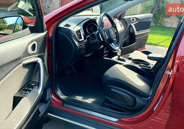 Красный Киа XCeed, объемом двигателя 1.4 л и пробегом 32 тыс. км за 21800 $, фото 14 на Automoto.ua