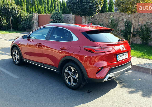Красный Киа XCeed, объемом двигателя 1.4 л и пробегом 32 тыс. км за 21800 $, фото 5 на Automoto.ua