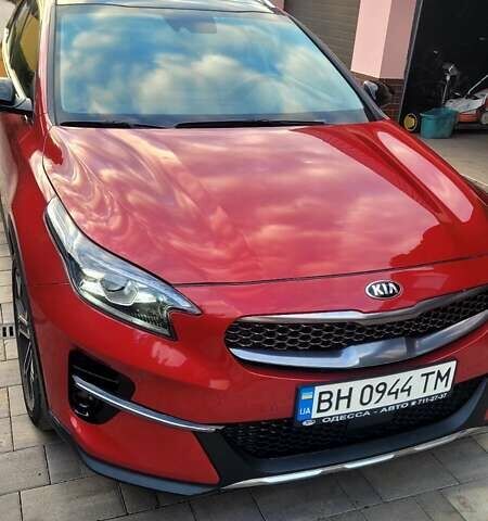 Червоний Кіа XCeed, об'ємом двигуна 1.35 л та пробігом 17 тис. км за 25000 $, фото 6 на Automoto.ua