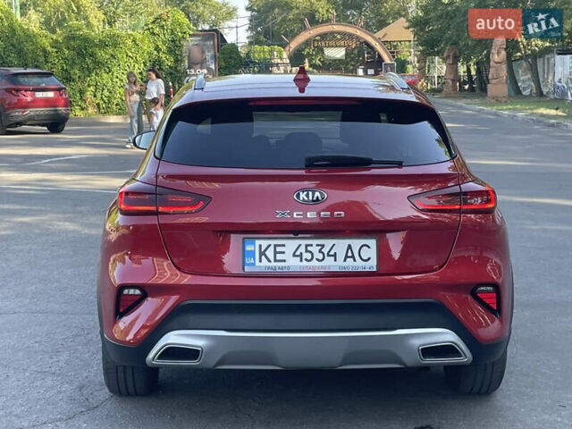 Красный Киа XCeed, объемом двигателя 1.4 л и пробегом 35 тыс. км за 19300 $, фото 8 на Automoto.ua