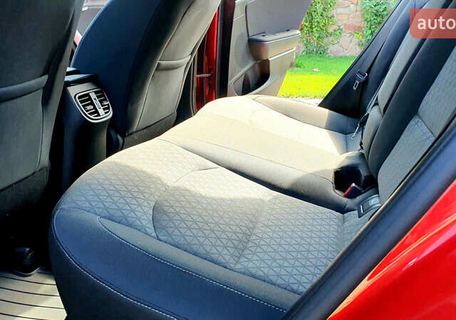 Красный Киа XCeed, объемом двигателя 1.4 л и пробегом 35 тыс. км за 19300 $, фото 16 на Automoto.ua