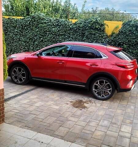 Червоний Кіа XCeed, об'ємом двигуна 1.35 л та пробігом 17 тис. км за 25000 $, фото 1 на Automoto.ua