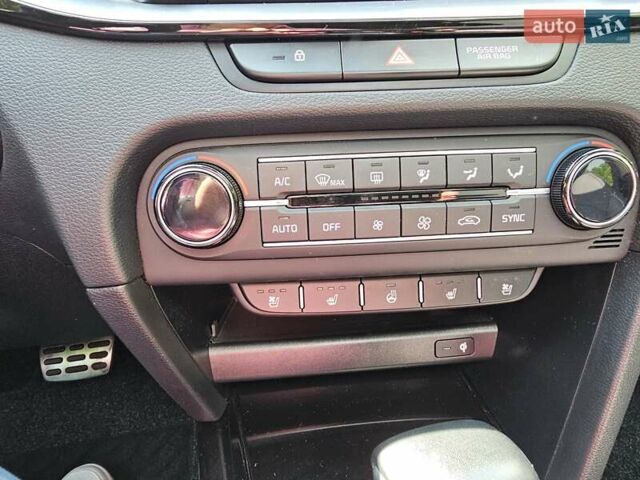 Красный Киа XCeed, объемом двигателя 1.35 л и пробегом 93 тыс. км за 25000 $, фото 50 на Automoto.ua