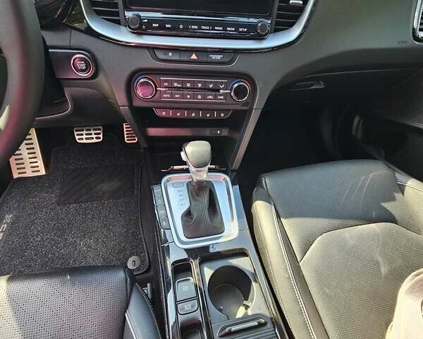 Красный Киа XCeed, объемом двигателя 1.35 л и пробегом 93 тыс. км за 25000 $, фото 20 на Automoto.ua