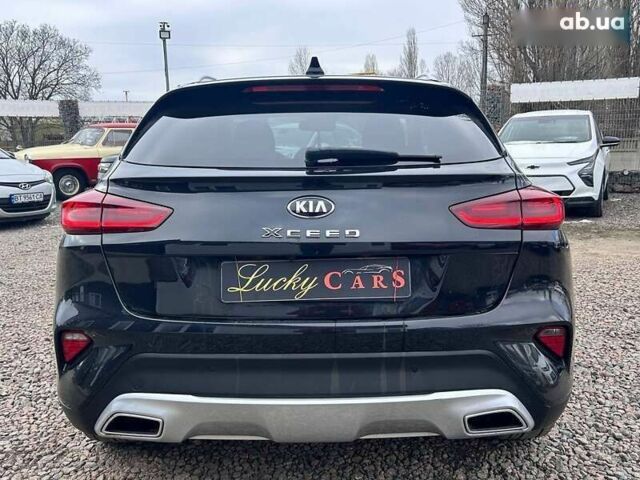 Кіа XCeed, об'ємом двигуна 1.4 л та пробігом 67 тис. км за 19000 $, фото 5 на Automoto.ua