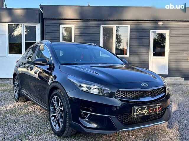 Киа XCeed, объемом двигателя 1.4 л и пробегом 69 тыс. км за 19000 $, фото 2 на Automoto.ua