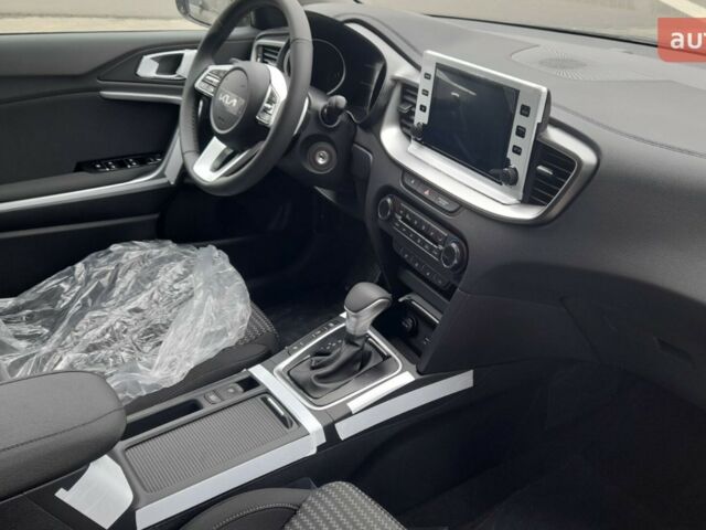 Киа XCeed 2025 в Днепре (Днепропетровске) на Automoto.ua Киа XCeed, объемом двигателя 1 л и пробегом 0 тыс. км за 27869 $, фото 4 на Automoto.ua