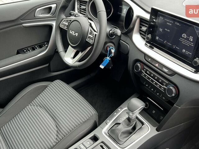 купить новое авто Киа XCeed 2025 года от официального дилера Автоцентр AUTO.RIA Киа фото