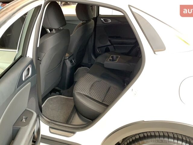 купить новое авто Киа XCeed 2025 года от официального дилера Фрунзе-Авто KIA Киа фото