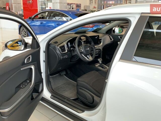 купить новое авто Киа XCeed 2025 года от официального дилера Фрунзе-Авто KIA Киа фото