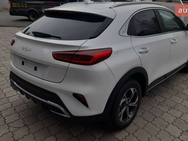 Киа XCeed 2025 в Днепре (Днепропетровске) на Automoto.ua Киа XCeed, объемом двигателя 1 л и пробегом 0 тыс. км за 27869 $, фото 16 на Automoto.ua