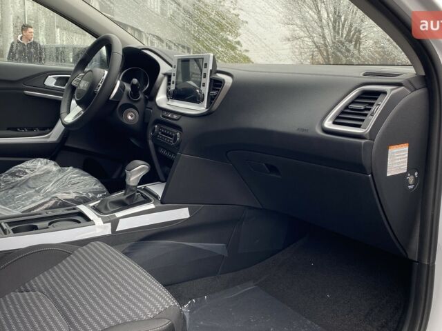 купить новое авто Киа XCeed 2025 года от официального дилера Автоцентр AUTO.RIA Киа фото