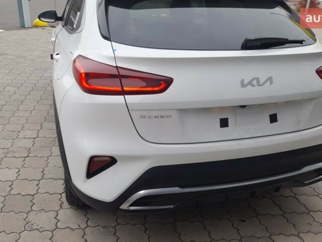 Киа XCeed 2025 в Днепре (Днепропетровске) на Automoto.ua Киа XCeed, объемом двигателя 1 л и пробегом 0 тыс. км за 27869 $, фото 1 на Automoto.ua