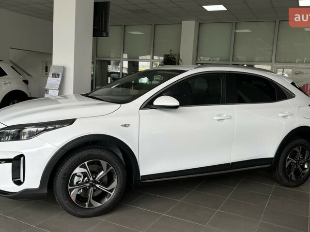 Киа XCeed 2025 года купить новое авто Киа XCeed 2025 года от официального дилера УКРАВТО ХМЕЛЬНИЦЬКИЙ Киа фото