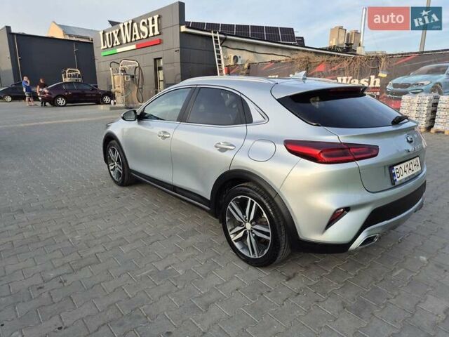 Серый Киа XCeed, объемом двигателя 1.4 л и пробегом 21 тыс. км за 19200 $, фото 4 на Automoto.ua