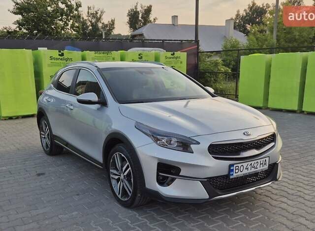 Серый Киа XCeed, объемом двигателя 1.4 л и пробегом 21 тыс. км за 19200 $, фото 16 на Automoto.ua