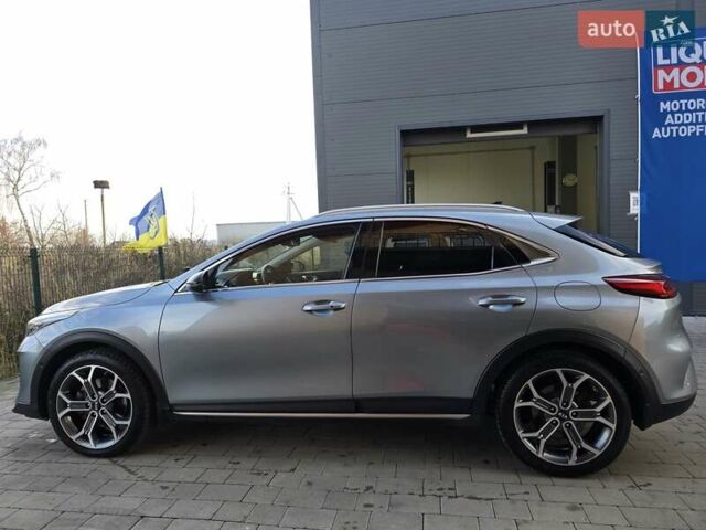 Серый Киа XCeed, объемом двигателя 1.35 л и пробегом 75 тыс. км за 20300 $, фото 14 на Automoto.ua