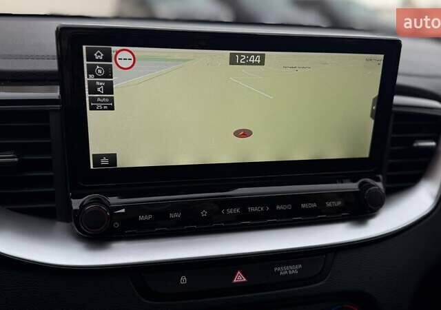 Сірий Кіа XCeed, об'ємом двигуна 1.35 л та пробігом 73 тис. км за 24500 $, фото 8 на Automoto.ua