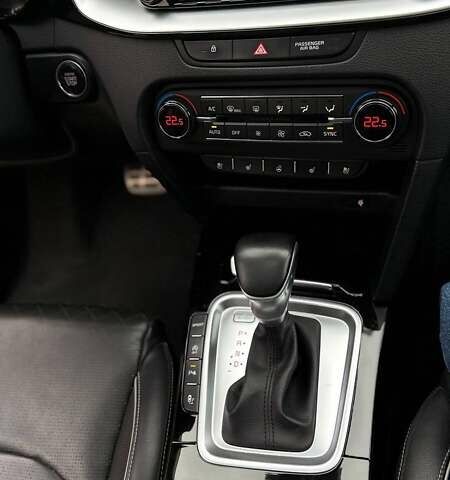 Сірий Кіа XCeed, об'ємом двигуна 1.35 л та пробігом 73 тис. км за 24500 $, фото 9 на Automoto.ua