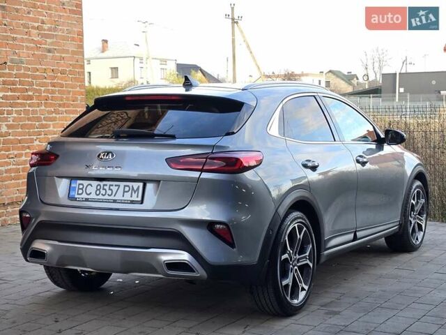 Серый Киа XCeed, объемом двигателя 1.35 л и пробегом 75 тыс. км за 20300 $, фото 6 на Automoto.ua