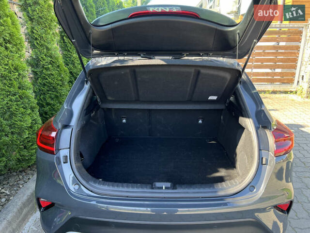 Сірий Кіа XCeed, об'ємом двигуна 1.5 л та пробігом 55 тис. км за 17900 $, фото 36 на Automoto.ua