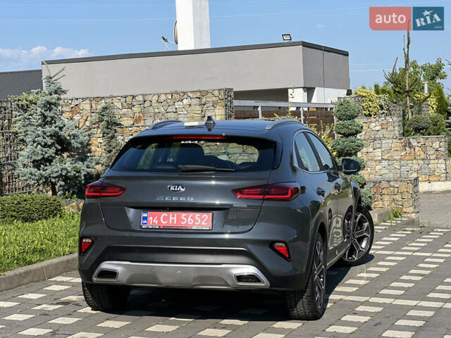 Серый Киа XCeed, объемом двигателя 1.5 л и пробегом 53 тыс. км за 19700 $, фото 13 на Automoto.ua