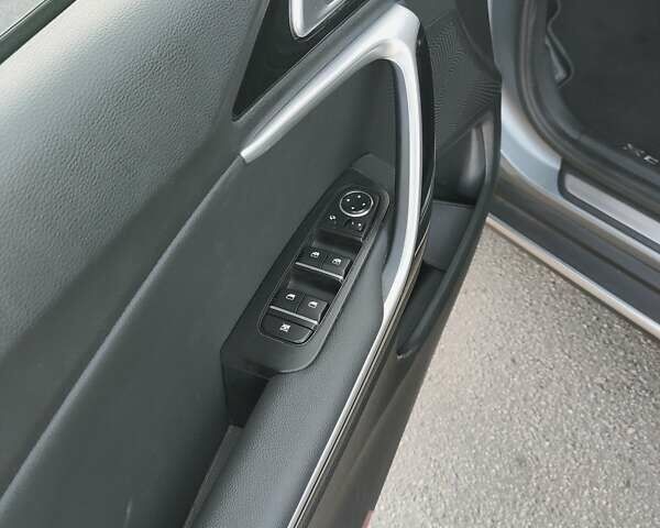 Киа XCeed 2022 в Харькове на Automoto.ua Серый Киа XCeed, объемом двигателя 1.6 л и пробегом 70 тыс. км за 27000 $, фото 7 на Automoto.ua