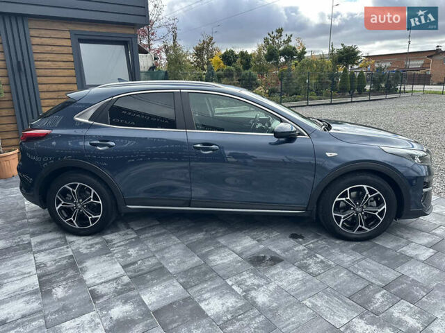 Синий Киа XCeed, объемом двигателя 1.4 л и пробегом 43 тыс. км за 18800 $, фото 9 на Automoto.ua