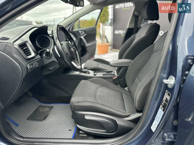 Синий Киа XCeed, объемом двигателя 1.4 л и пробегом 43 тыс. км за 18800 $, фото 37 на Automoto.ua