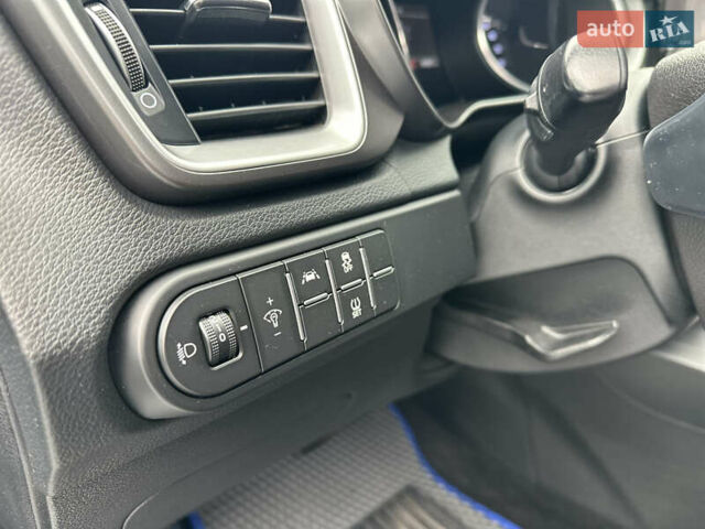 Синий Киа XCeed, объемом двигателя 1.4 л и пробегом 43 тыс. км за 18800 $, фото 38 на Automoto.ua