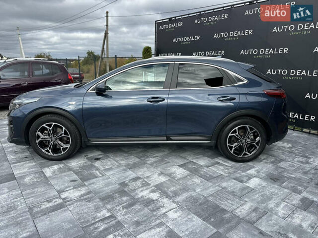 Синий Киа XCeed, объемом двигателя 1.4 л и пробегом 43 тыс. км за 18800 $, фото 5 на Automoto.ua