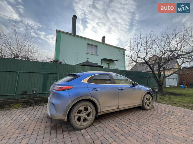 Синій Кіа XCeed, об'ємом двигуна 1.4 л та пробігом 47 тис. км за 19500 $, фото 3 на Automoto.ua