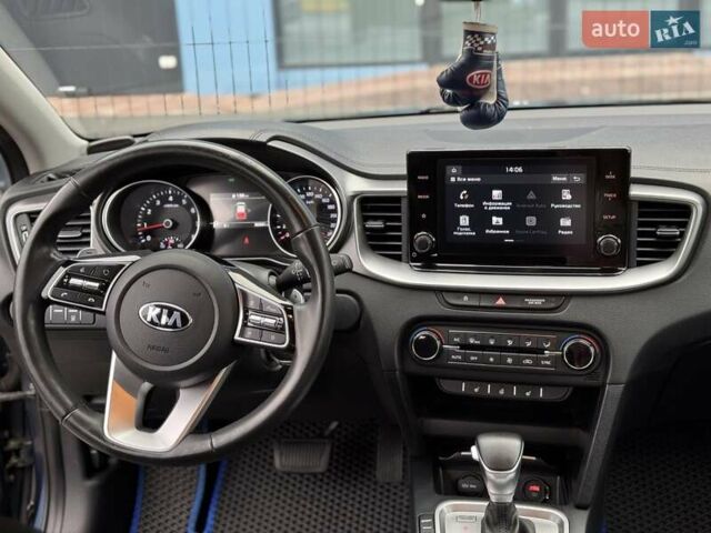 Синий Киа XCeed, объемом двигателя 1.35 л и пробегом 96 тыс. км за 16999 $, фото 19 на Automoto.ua