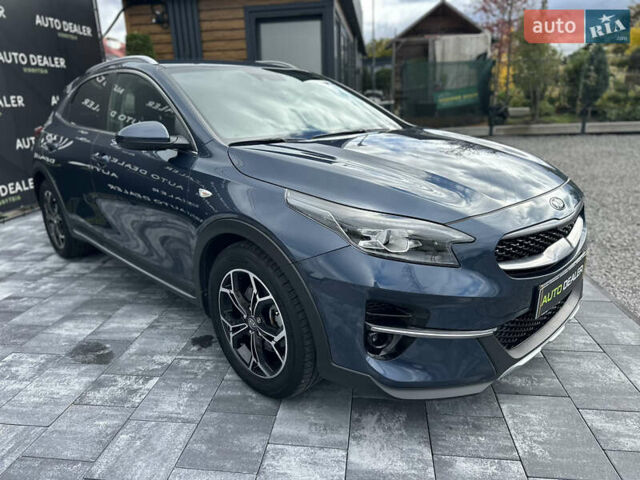 Синий Киа XCeed, объемом двигателя 1.4 л и пробегом 43 тыс. км за 18800 $, фото 10 на Automoto.ua