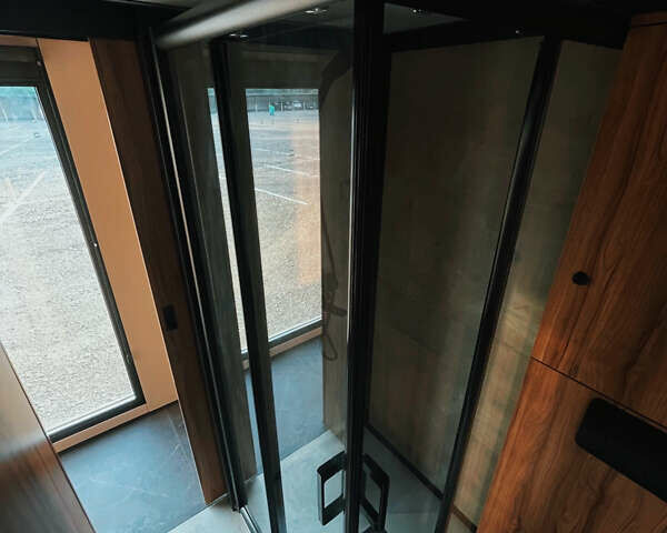 Кинг Кинг, объемом двигателя 0 л и пробегом 1 тыс. км за 74950 $, фото 22 на Automoto.ua